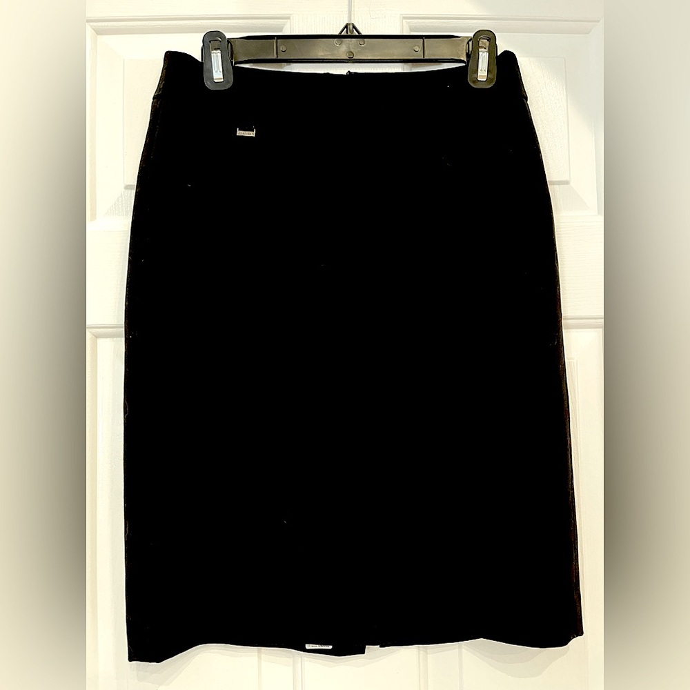 Calvin Klein Straight Pencil Skirt